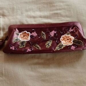 4@30.00 or 20.00 Cute Clutch Bag